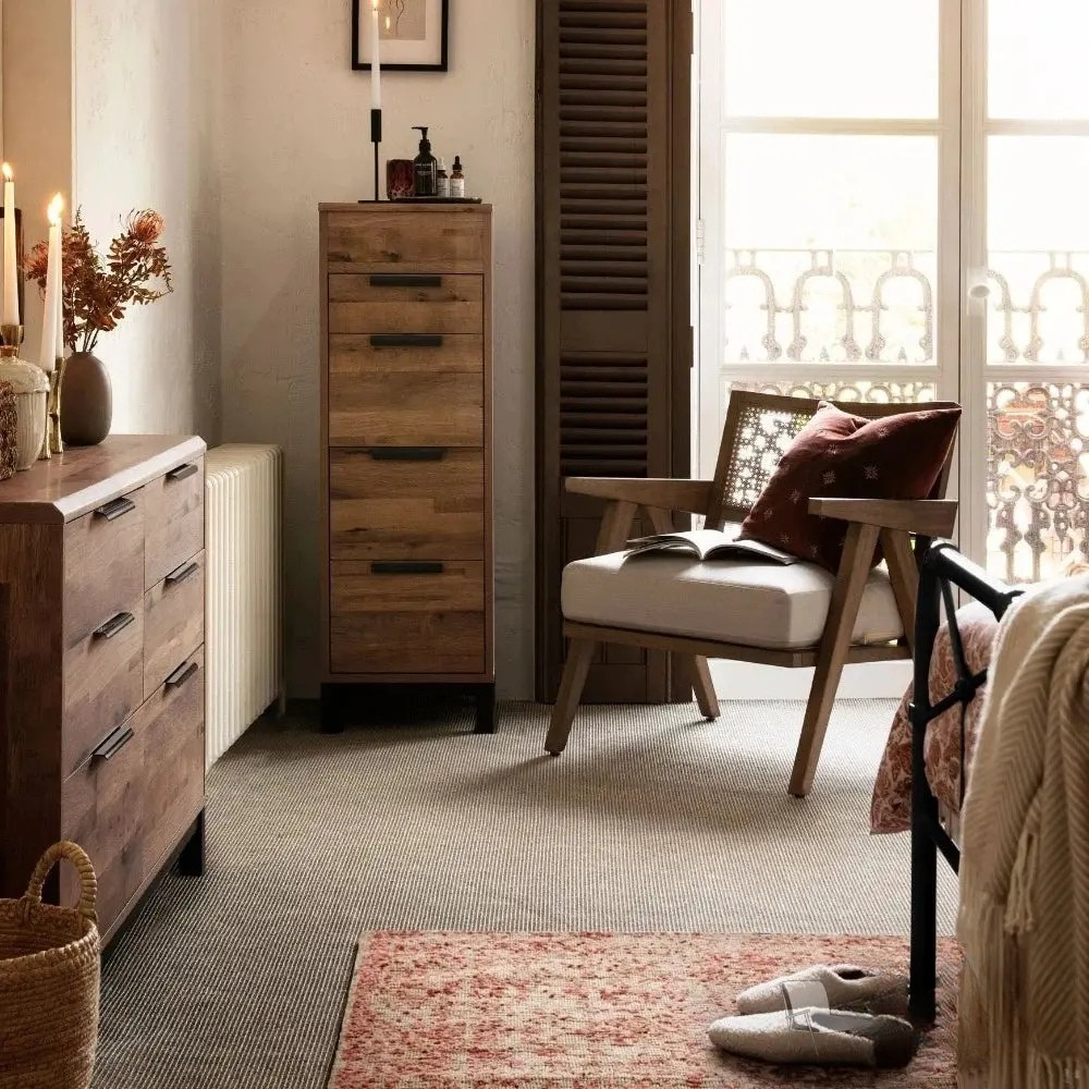 Magnetic Chair
